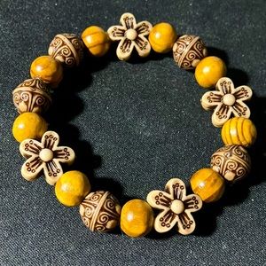Wooden bead mix bracelet